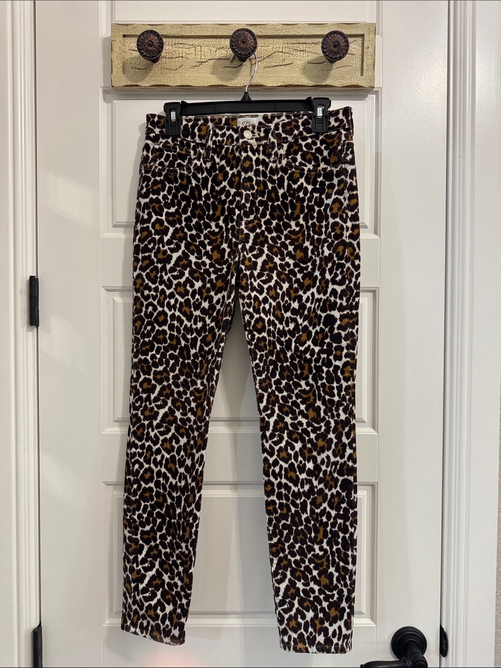💕 J Crew Leopard Corduroy Pants ✨